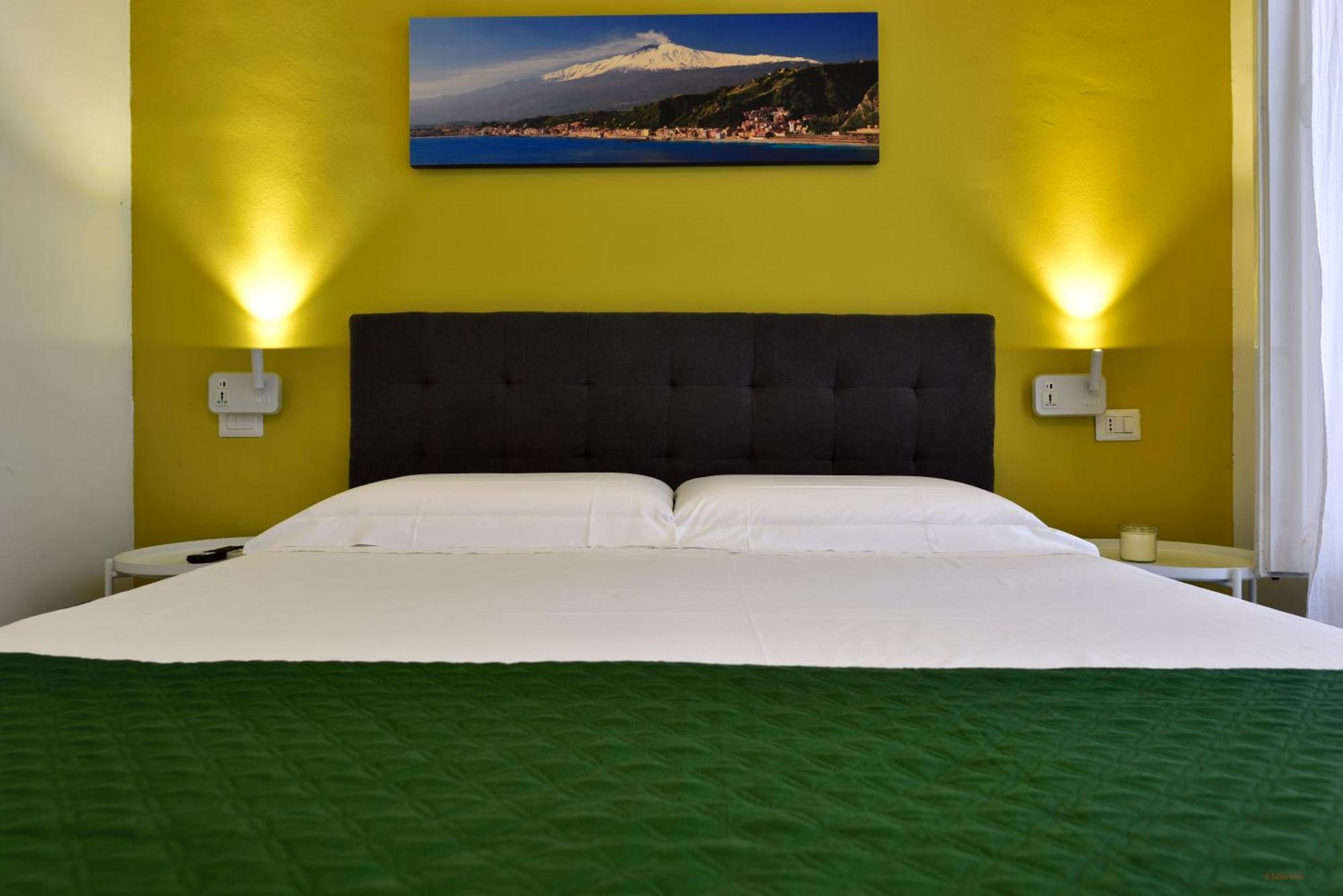 Casa Vacanze Italia Катания Екстериор снимка