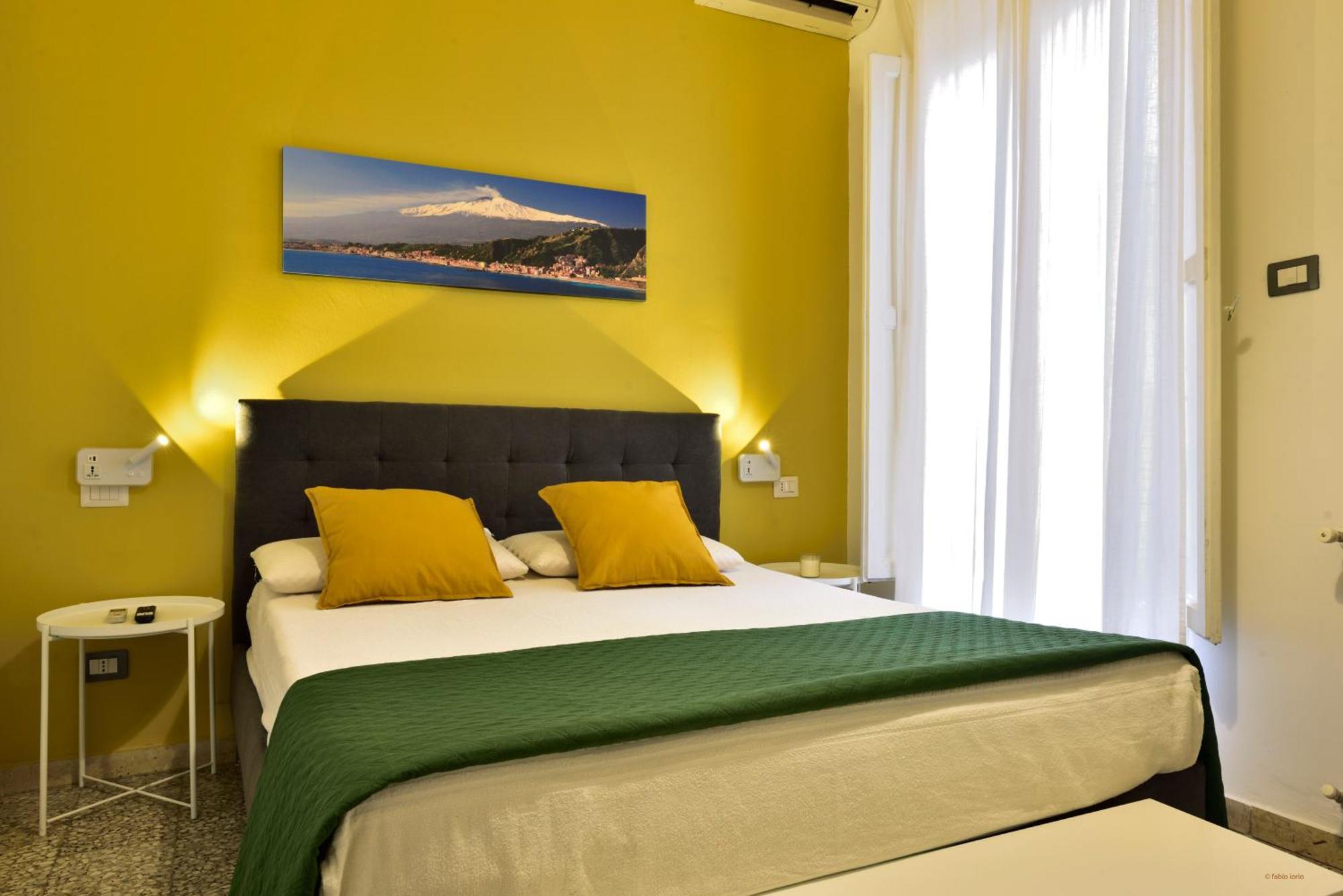 Casa Vacanze Italia Катания Екстериор снимка